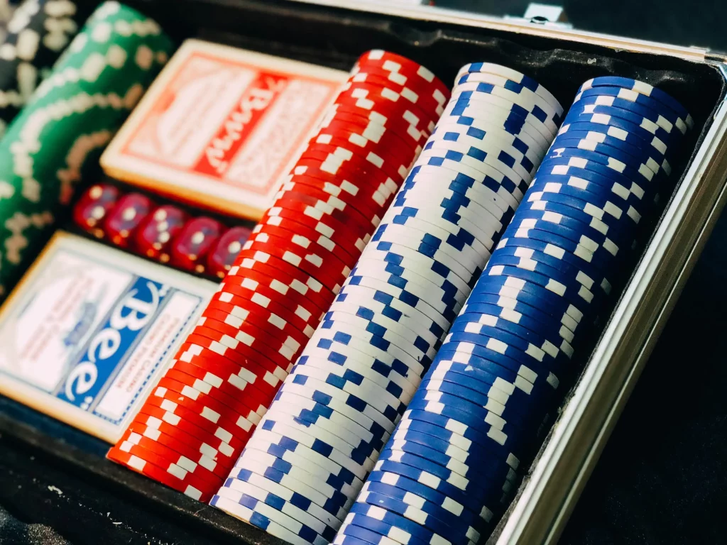 poker-set-of-chips-and-cards